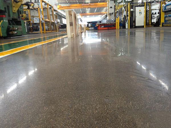 環(huán)氧地坪PK密封固化劑地坪，哪個(gè)你更喜歡？