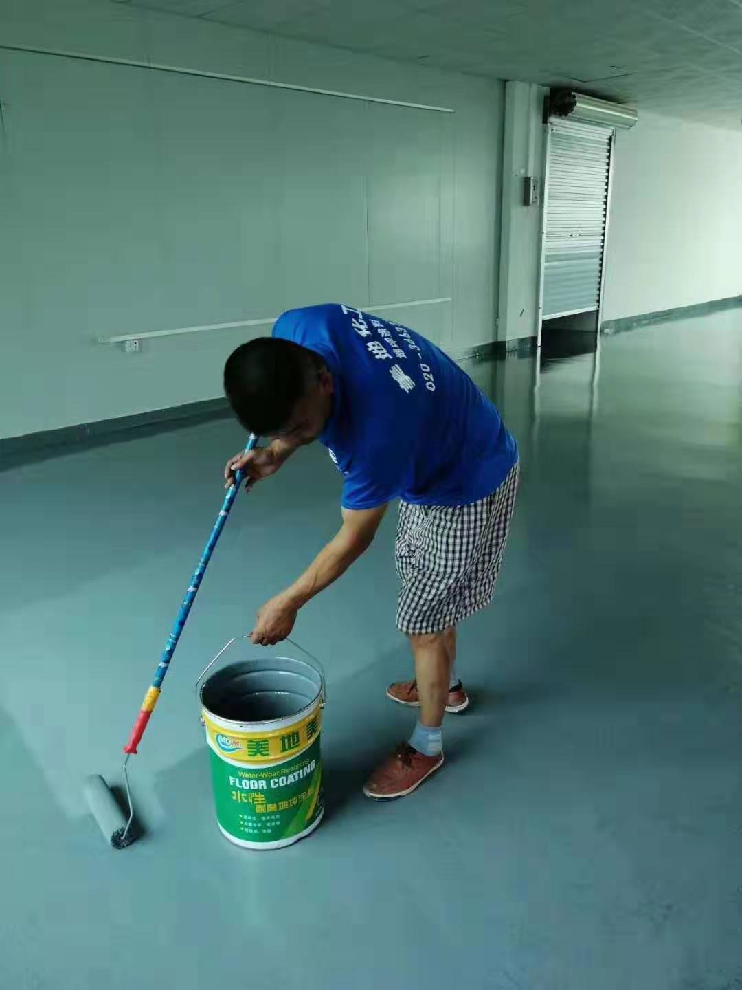 中山水性環(huán)氧地坪漆施工中如何避免濕度原因